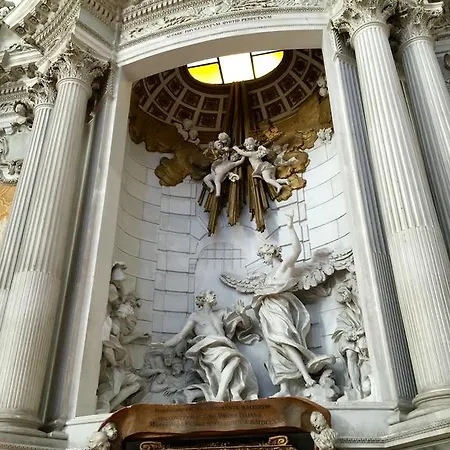Margherita Assisi
