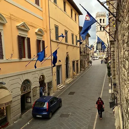Margherita Lejlighed Assisi